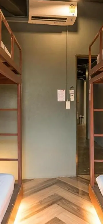 ห้องครอบครัวที่ใช้ห้องน้ำร่วมกัน