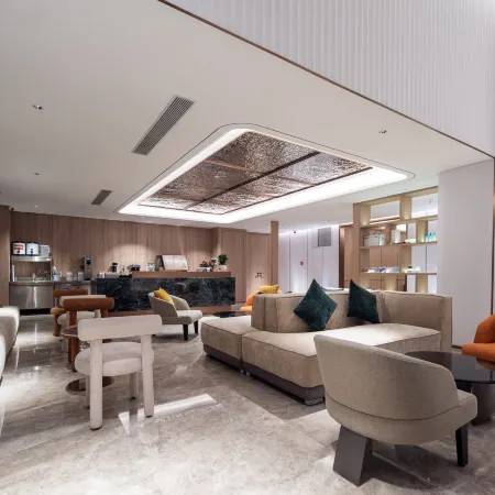 Lan·Yunji Hotel (Wuhan Zoo International Expo Center Branch) Отели рядом с достопримечательностью «Храм Гуйиан»