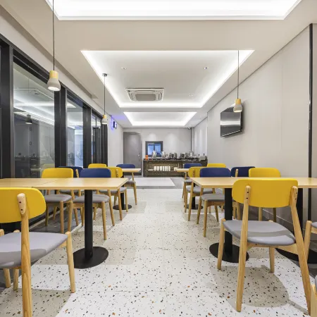 7 Days Inn Jingdezhen North Railway Station Branch