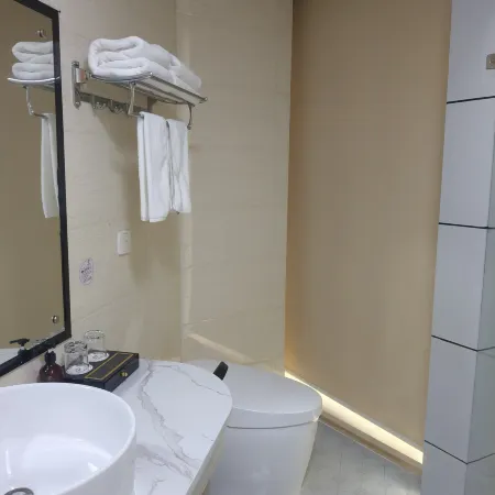 Jingmao Hotel