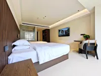 Muchen Hotel (Phoenix Tianjie Laojunshan Branch)