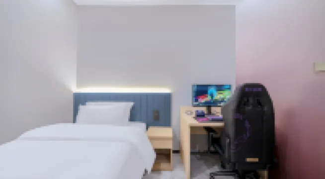 和光·ALIENSPACE外星人電競酒店（南京南站河定橋地鐵站店）