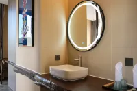 Hongyuan Weilu Wild Luxury Campsite Hotels near Zhuoma Ranch