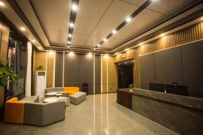 Floral Hotel· Huashan Scenic Spot Hotel, Mount Hua Xike fine residential quarters 베이펑-기념관 주변 호텔