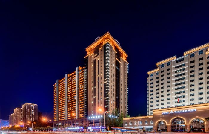 Geya Ziju Hotel (Moore City Art College Metro Station)