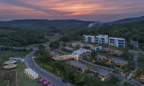 Yuanzing · Shiji Lingyeshe Hunting Hotel