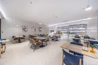 Homeinn Selected Hotel (Xining High-Speed Railway Station)