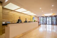 喆曼飯店（呼和浩特體育場地鐵站店）