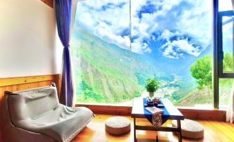 Tanba Danba Cangyungu Mountain House 2-Star Hotel view