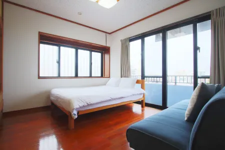 Oriental Villa Maezato Отели рядом с достопримечательностью «Ishigakijima Astronomical Observatory»