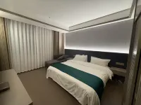 Hongda Hotel فنادق في جَن فنغ