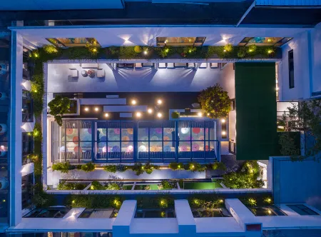 MAPLE HOTEL Отели рядом с достопримечательностью «Guizhou Open University (New Campus)»