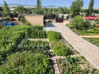 Qialin Huayu Homestay (Jierge Lang)