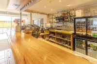 Kingsgate Hotel Te Anau - bar