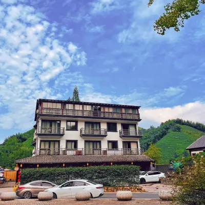 五峰トゥチャ族自治県山房（徑山寺） 白水澗周辺のホテル