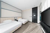 Yuyi Zhixuan Hotel (Jining South Station Baiquanshan Ecological Park) - balcony