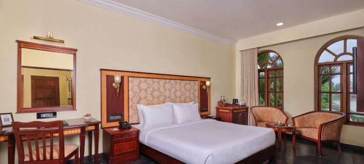 Sterling Lake Palace Alleppey Отели в г. Аллеппи