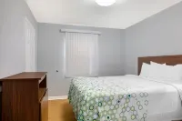 HomeTowne Studios Huntsville - Madison Hotels in Madison
