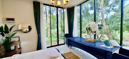 Elephant Regency Hoteles en Mae Wang