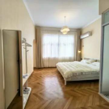 Qiyue Xiaozhu Homestay (Dongting Flower Sea Branch)