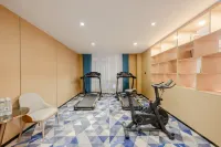 Yeste International Hotel (Hezhou Municipal Government Colorful Global City) - Gym
