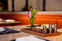 TREASURE BAY HOTEL&RESORT - breakfast