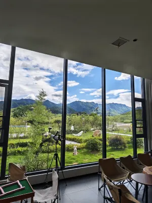 Gushili Homestay - Mountain view