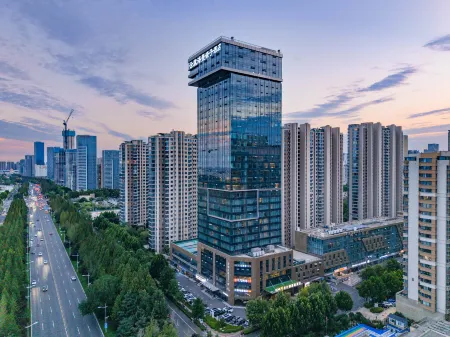 Cloud Glam Seaview Hotel Отели рядом с достопримечательностью «Liujiawan Beachcombing Park· Rizhao»