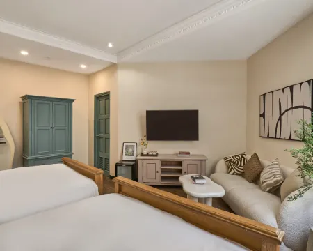 The Passion Lux Airport Hotel Apartment Номера Photos