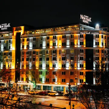 NEW PARK HOTEL