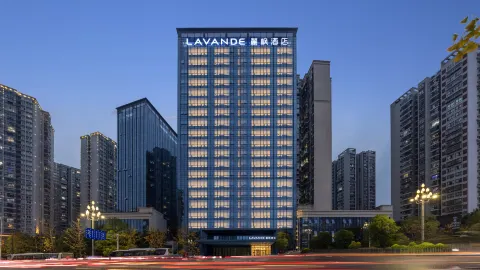 Lavande Hotels Dazhou Renhe New City Store in Дачжоу