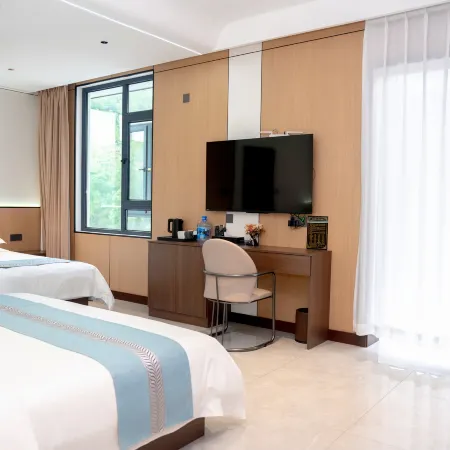Xizhou Hongyan Hotel (Little Western Paradise)