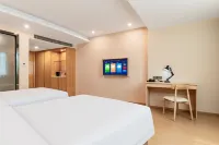 Golden Phoenix Holiday Inn