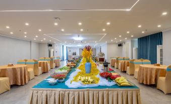 SOVIS Overseas Chinese Hotel (Foshan Zu Temple Metro Station)