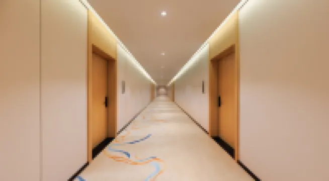 Bali Island Hotel (Changjiang)