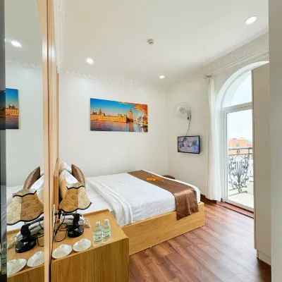 Thuy Duong Hotel Dalat โรงแรมใกล้ดาตันลาไฮโรปคอร์ส