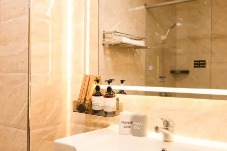 Chujian Inn Отели в г. Женьхуа