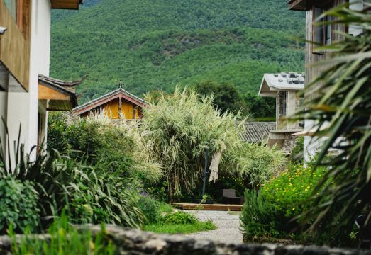 Aromatic Hotel with Snow Mountain View의 독특한 인테리어 또는 뷰