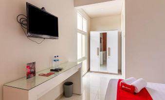 RedDoorz Syariah @ Kebraon