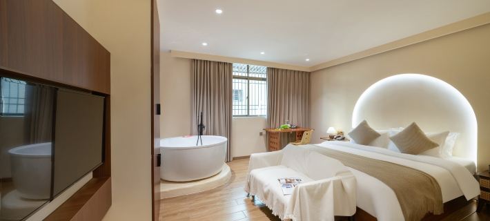 Weijia Hotel Hotele w: Shanwei