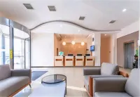 Jingzu E-Sports Hotel (Juancheng Bus Station Huanghe Road) Hotels in Juancheng