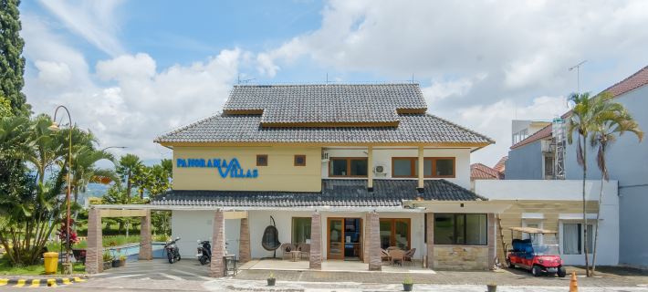 TwoSpaces Living at Panorama Villas Batu Hotels in Batu Sub-District