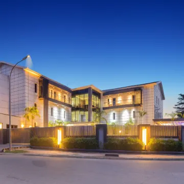 TIDE' HOTELS AND RESORTS LTD Hotels near Arts & Culture Abuja