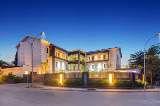 TIDE' HOTELS AND RESORTS LTD