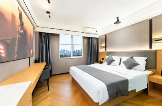 Rainbow Hotel (Haikou International Trade Center Friendship Sunshine City Store ) Hotels in Guomao