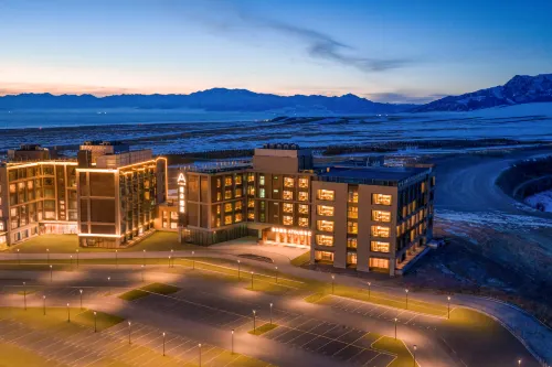 賽里木湖景區遊客中心亞朵飯店