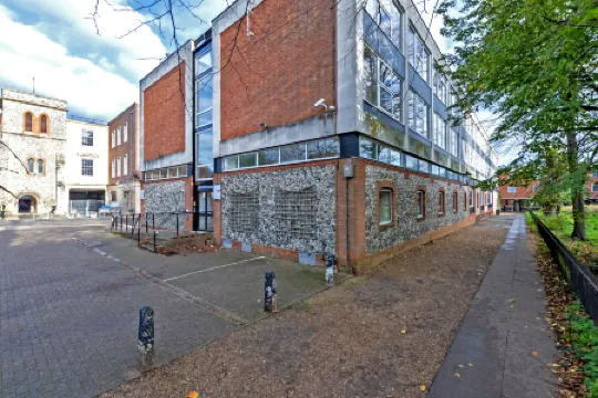 ウィンチェスター ウェセックス ホテル バイ サンデー