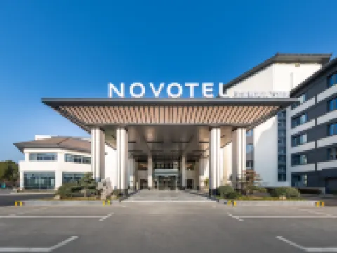 Novotel Changshu International Conference Center Hotels near Changshu Railway Station