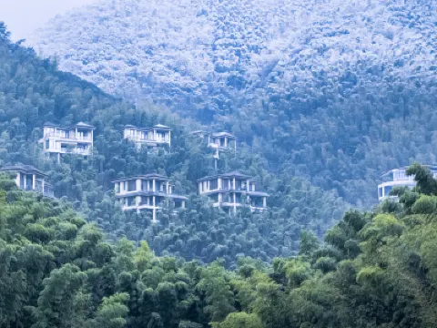 Yushui Hidden Villa Hotels in 