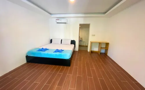 Mad Monkey Kampot - Hostels
